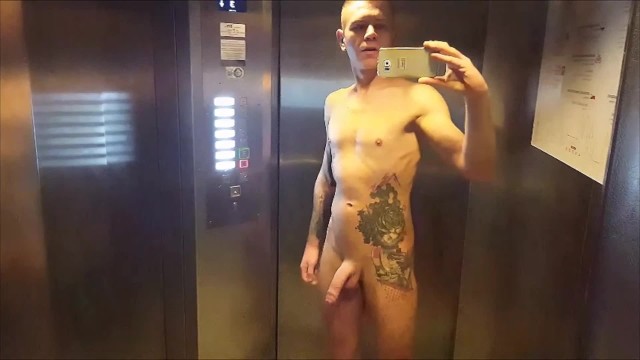 Total RISKY & Full EXHIBITIONIST ! NAKED in Elevator & Hotel Smoking Lounge